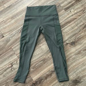 Women’s Fabletics Leggings, size small green